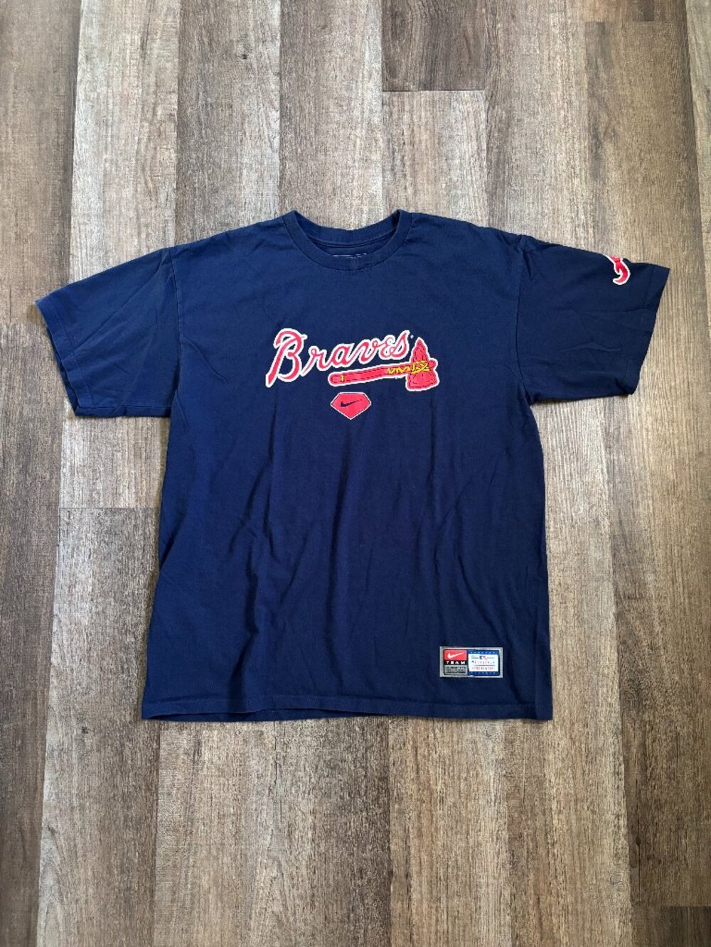 2009 Nike Team Atlanta Braves Center Swoosh Tee Shirt